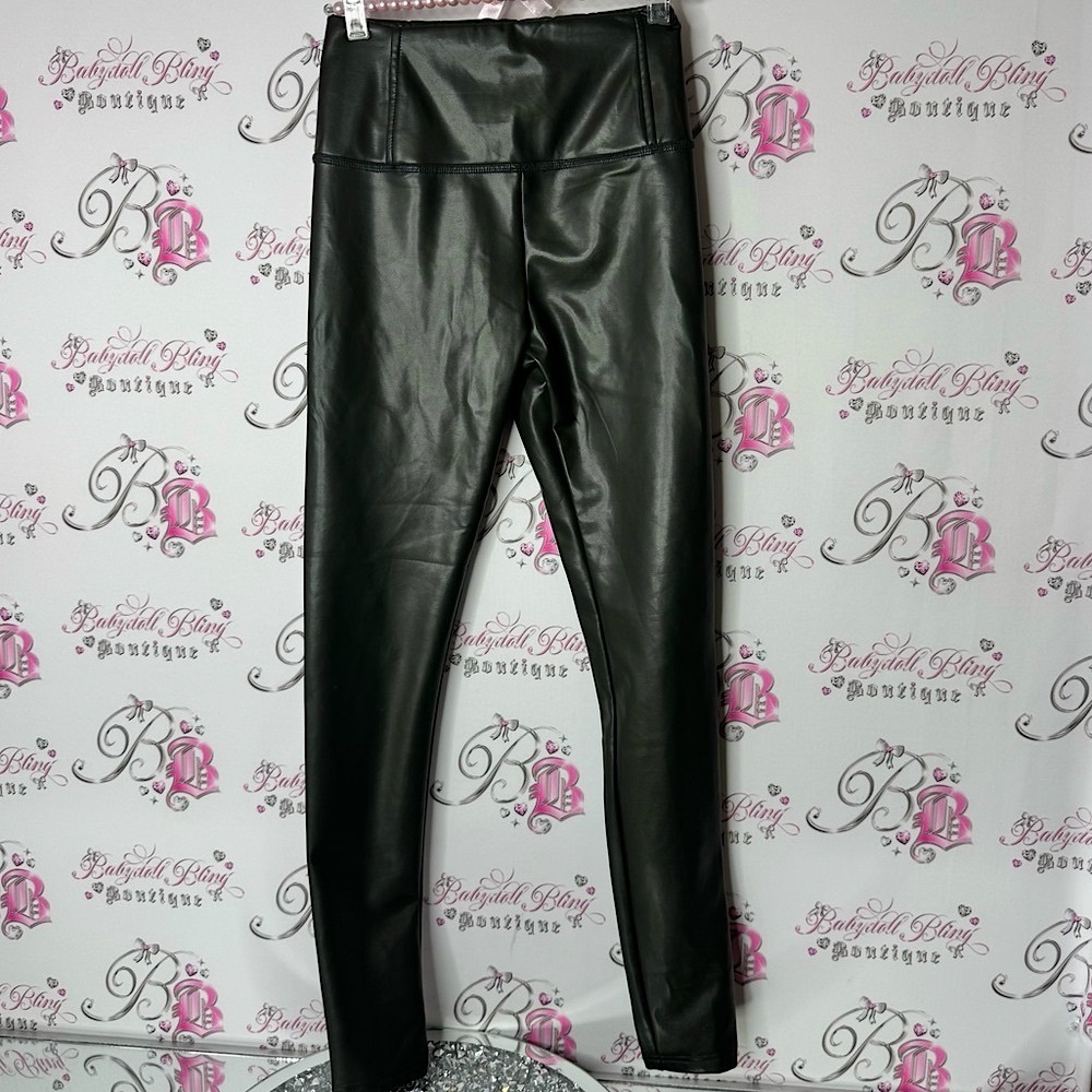 La Classe Couture Faux Leather Leggings dark green black color stretchy shiny